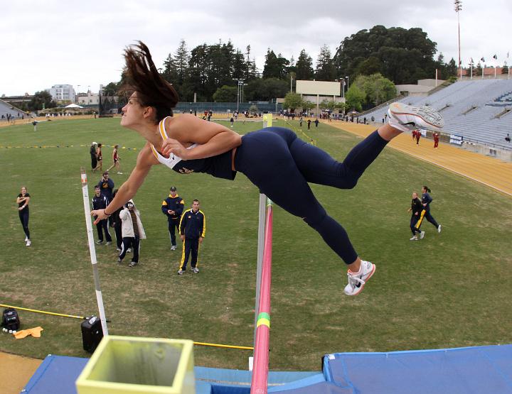 2010 Big Meet-079.JPG - 2010 Cal vs. Stanford Big Meet, April 10, Edwards Stadium, Berkeley, CA.